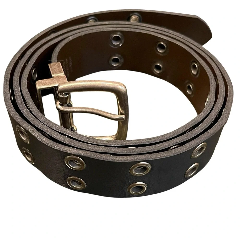 NWOT Men's Black & Brown Reversible Leather Belt with Silver Buckle. Size 3XL
